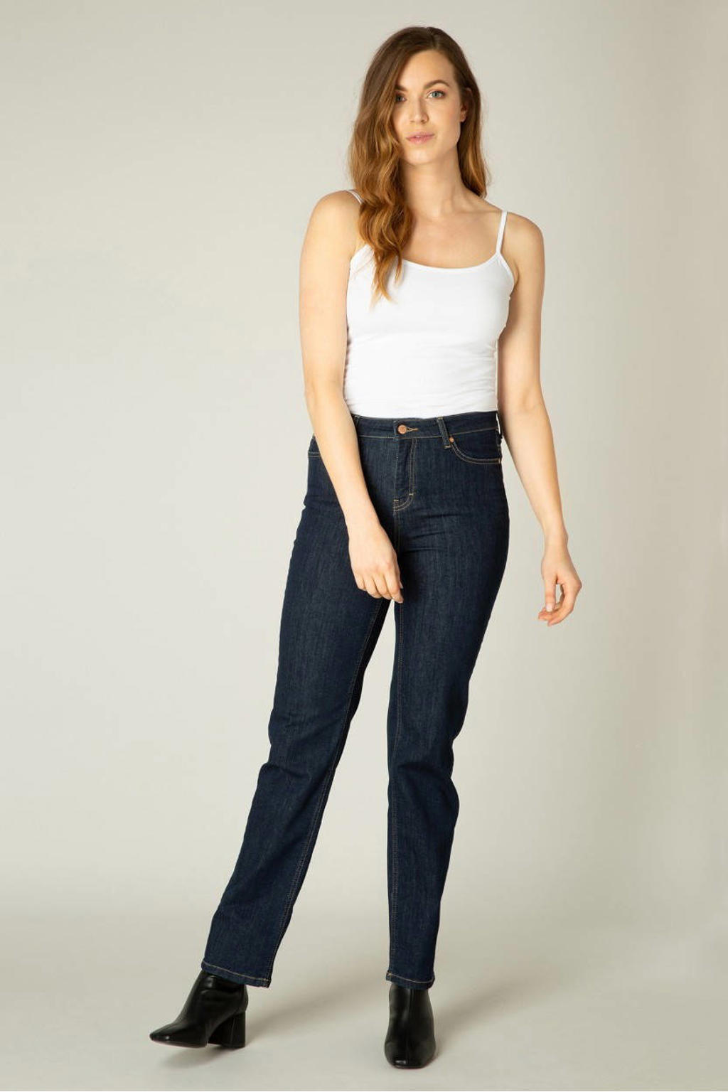 Witte dames Base Level top met effen en ronde hals