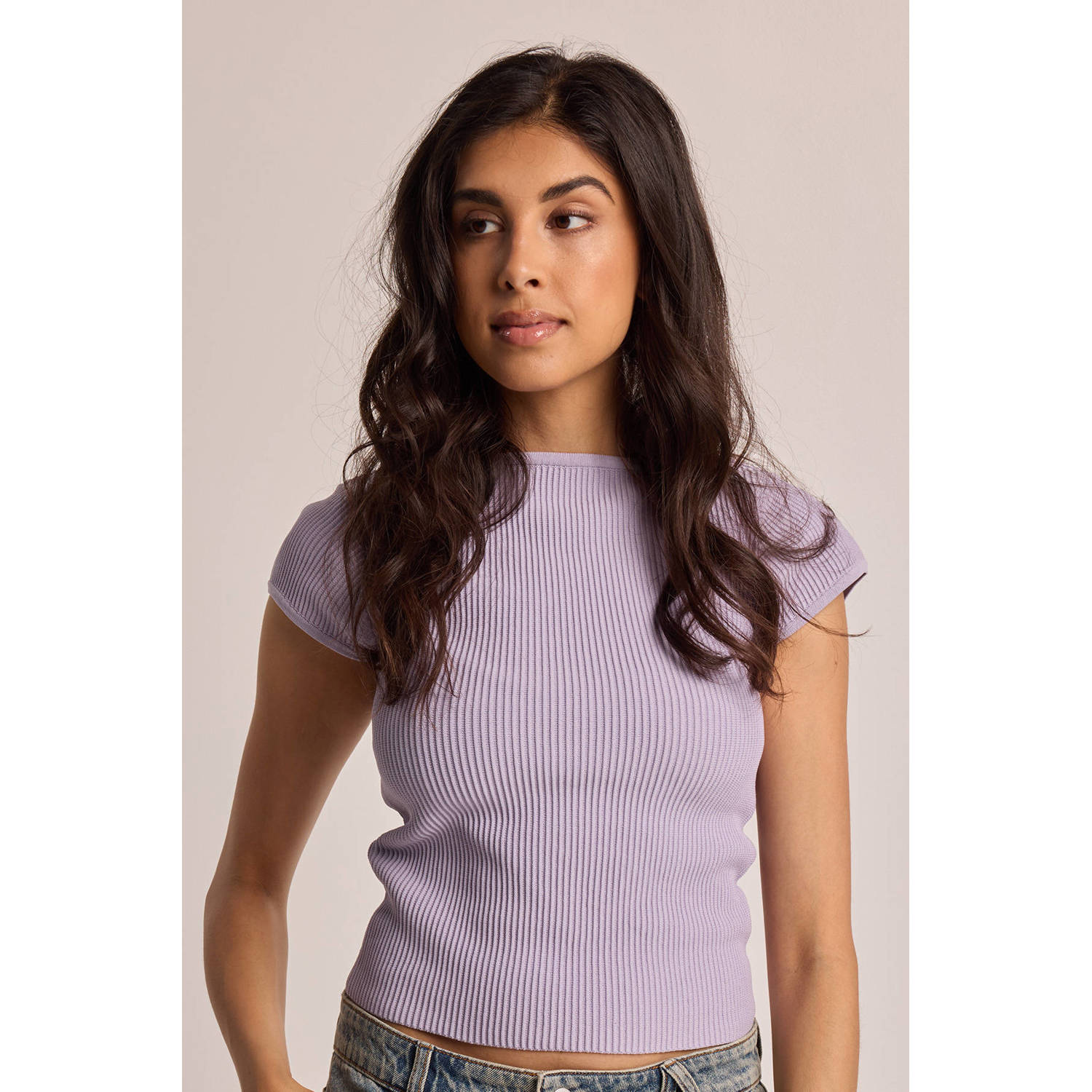 America Today top met open rug lila