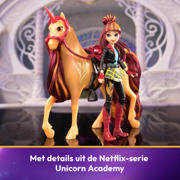 thumbnail: Unicorn Academy Valentina & Cinder met 2 rijaccessoires en borstel - Speelfigurenset