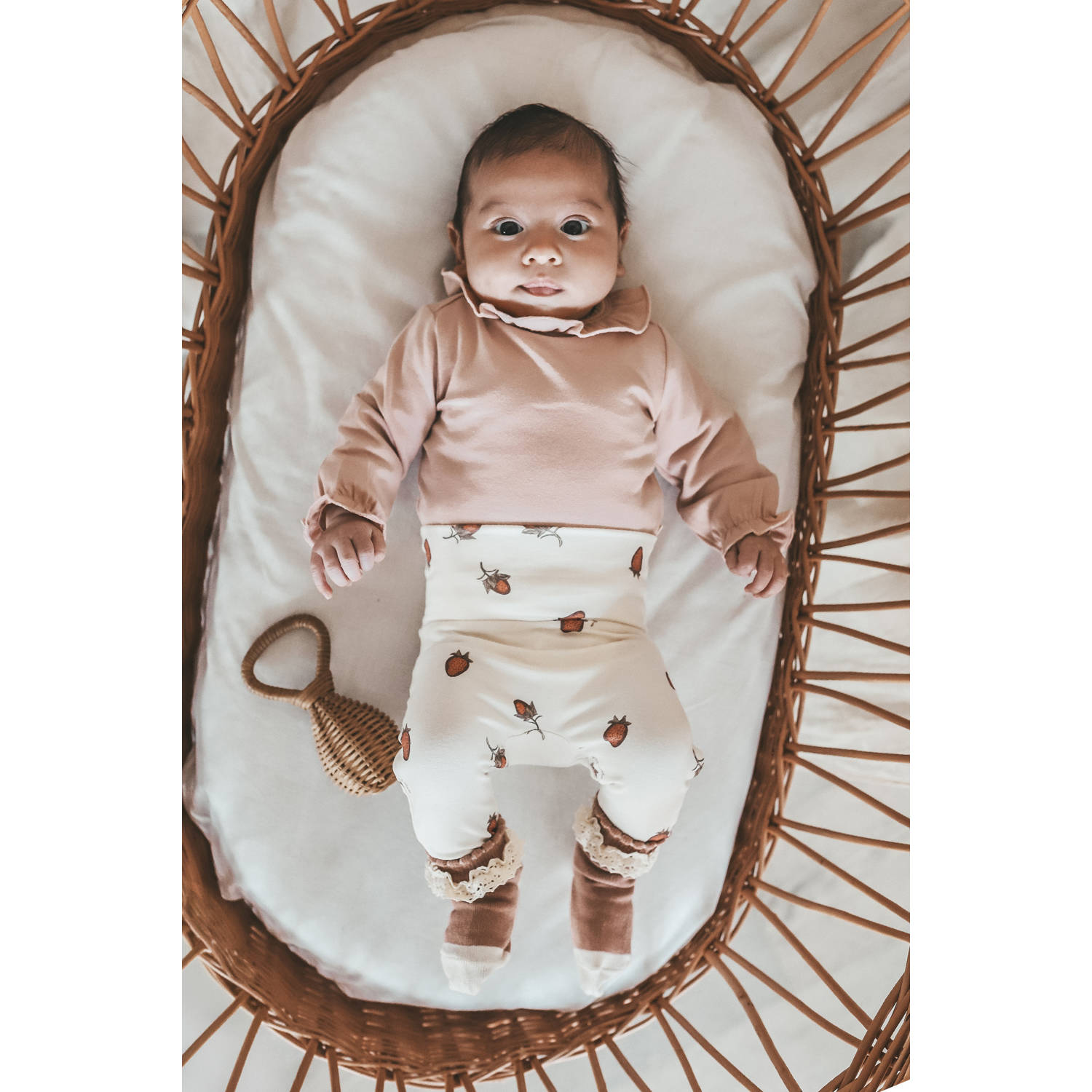 Your Wishes baby broek met all over print wit rood