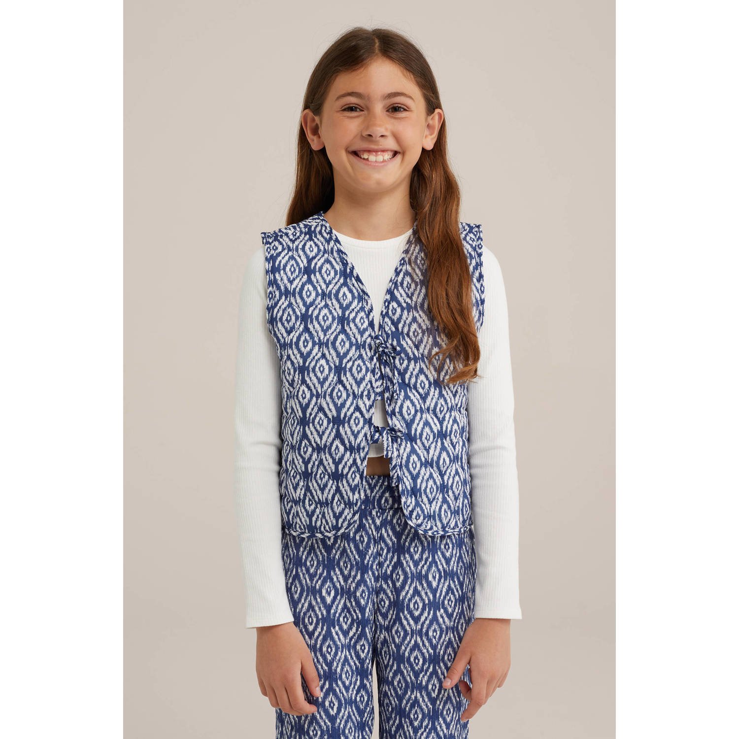 WE Fashion gilet met all over print blauw wit Meisjes Polyester V-hals 170 176