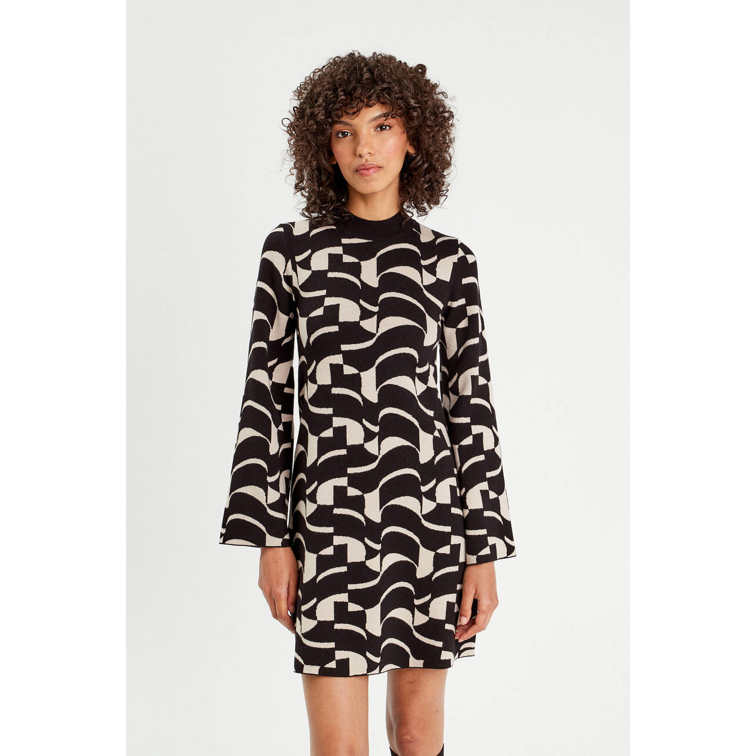 Cache gebreide jurk met all over print zwart ecru