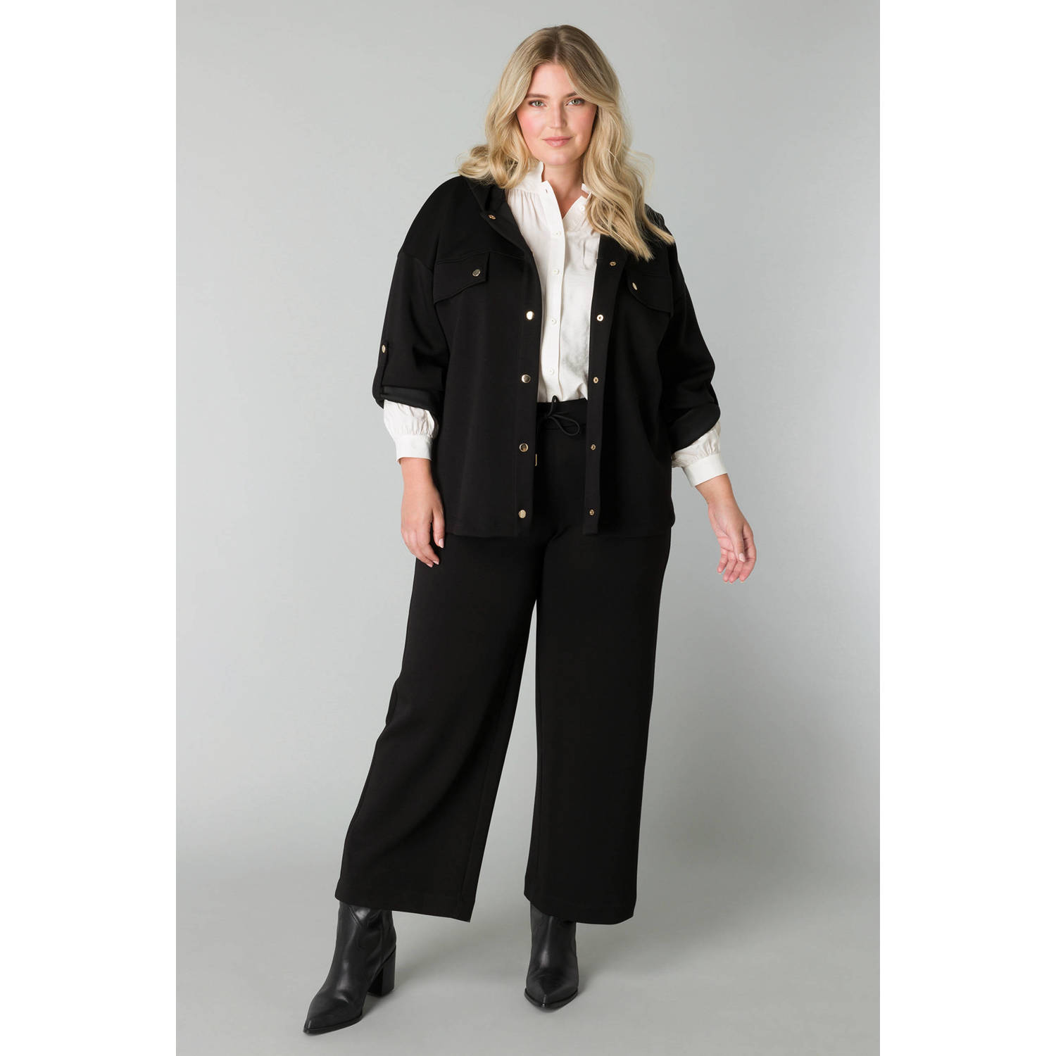 Yesta vest zwart