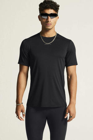 ADV Essence sportshirt  zwart