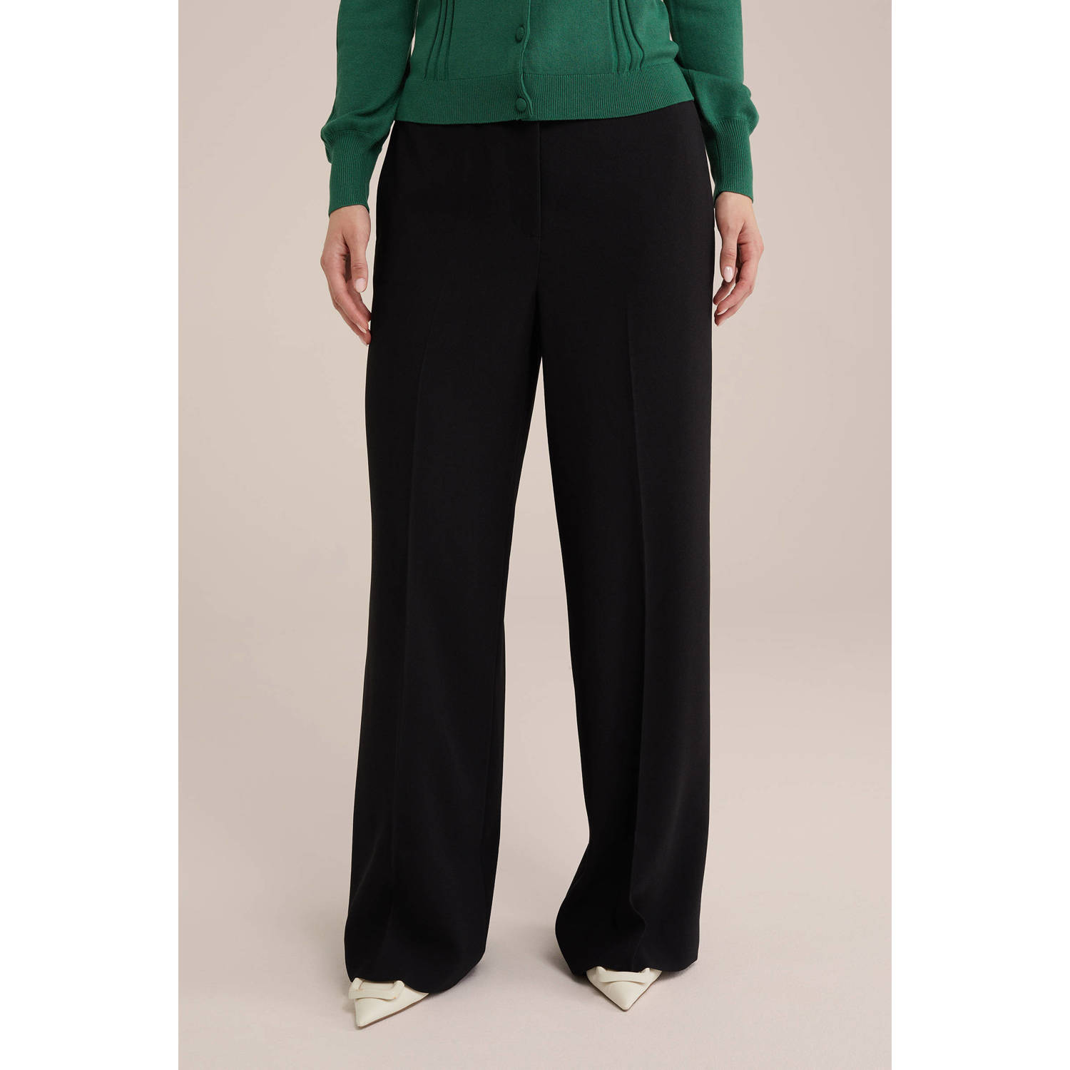 WE Fashion regular fit broek zwart