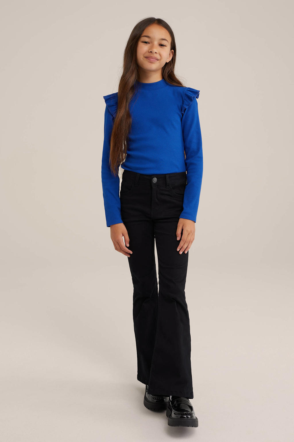 Blauwe meisjes WE Fashion longsleeve van stretchkatoen met effen, lange mouwen, ronde hals en ruches
