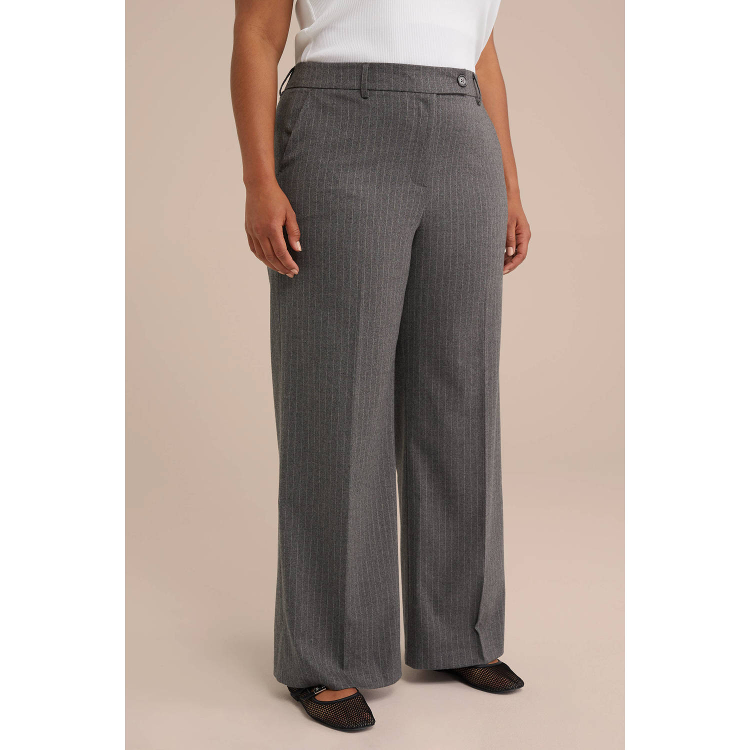 WE Fashion Curve gestreepte wide leg pantalon grijs