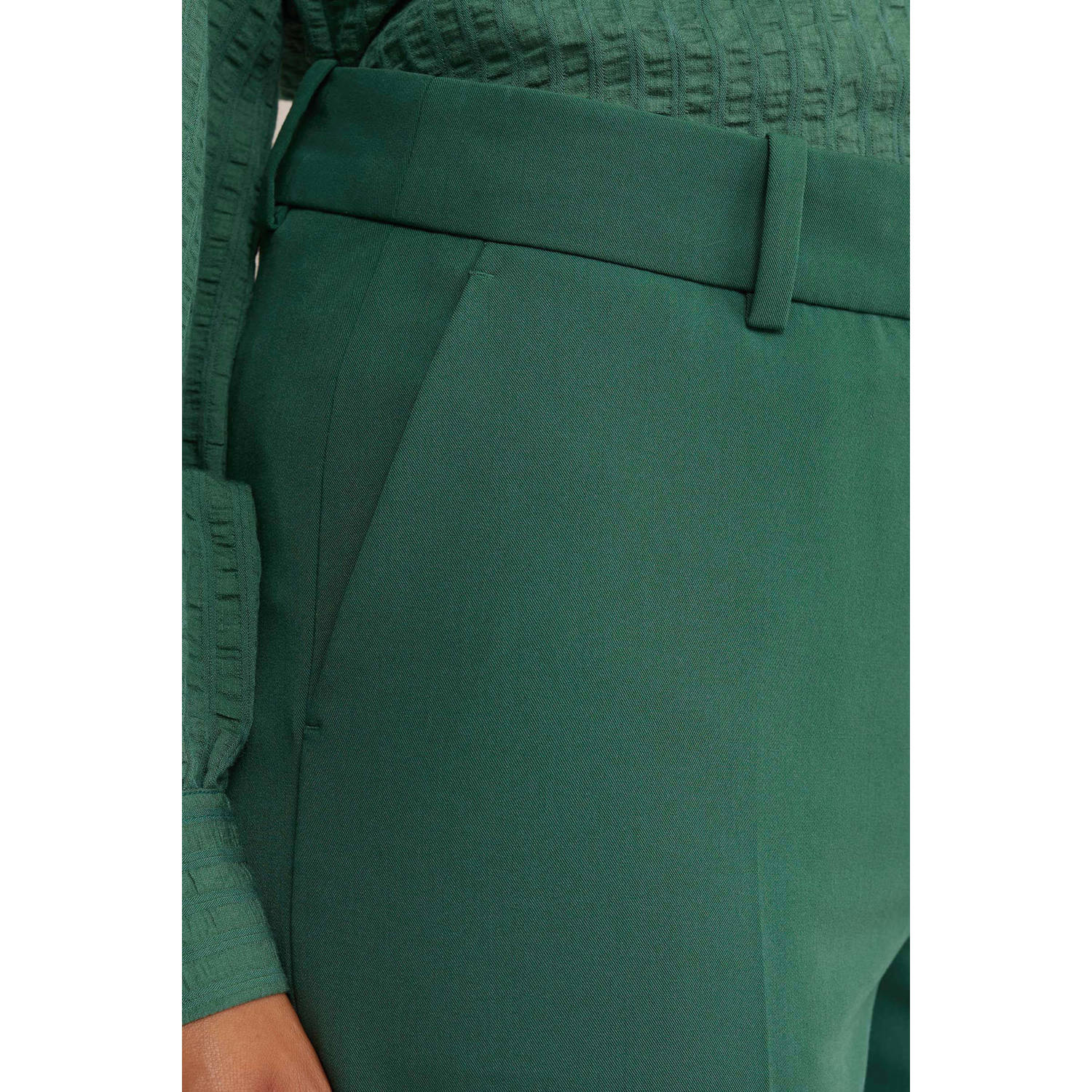 WE Fashion tapered fit pantalon donkergroen