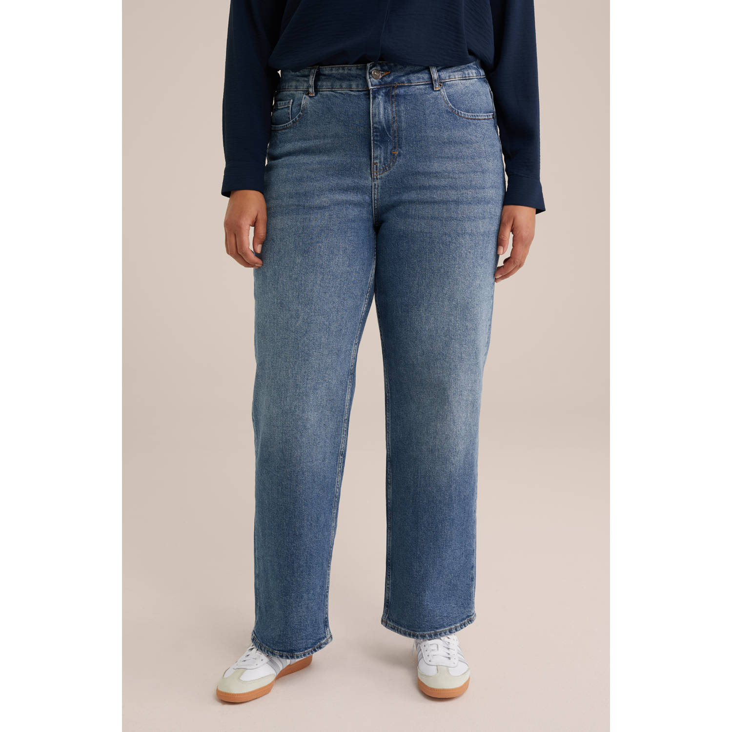 WE Fashion Blue Ridge straight leg jeans medium blue denim