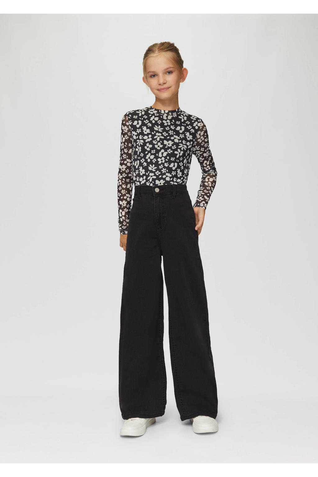 Black denim meisjes s.Oliver high waist wide leg jeans black REG van stretchdenim met rits- en knoopsluiting en effen