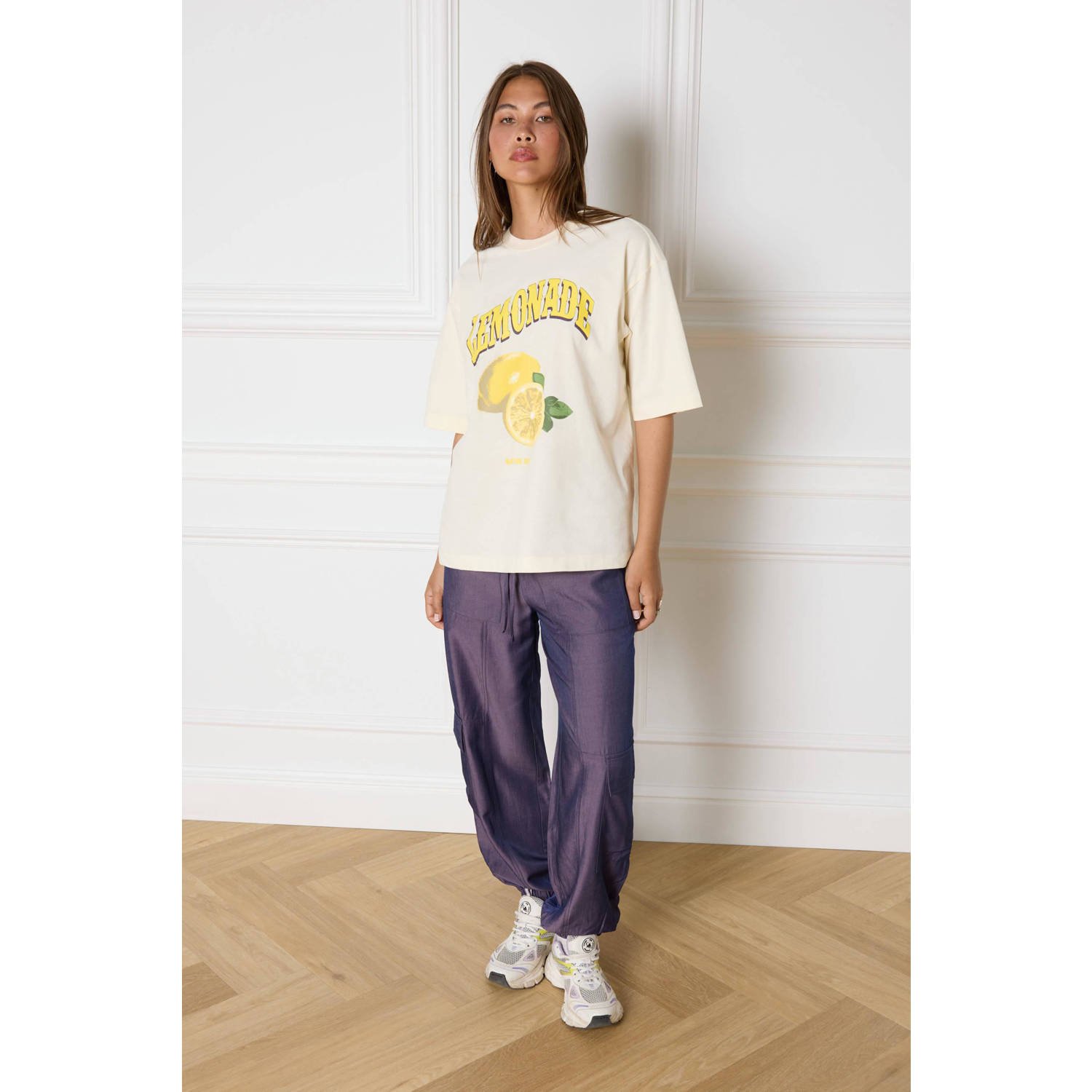 Refined Department top met printopdruk geel