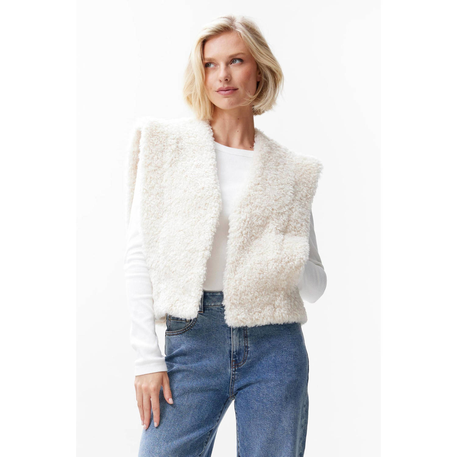 Catwalk Junkie Witte Teddy Body Warmer Jas White Dames