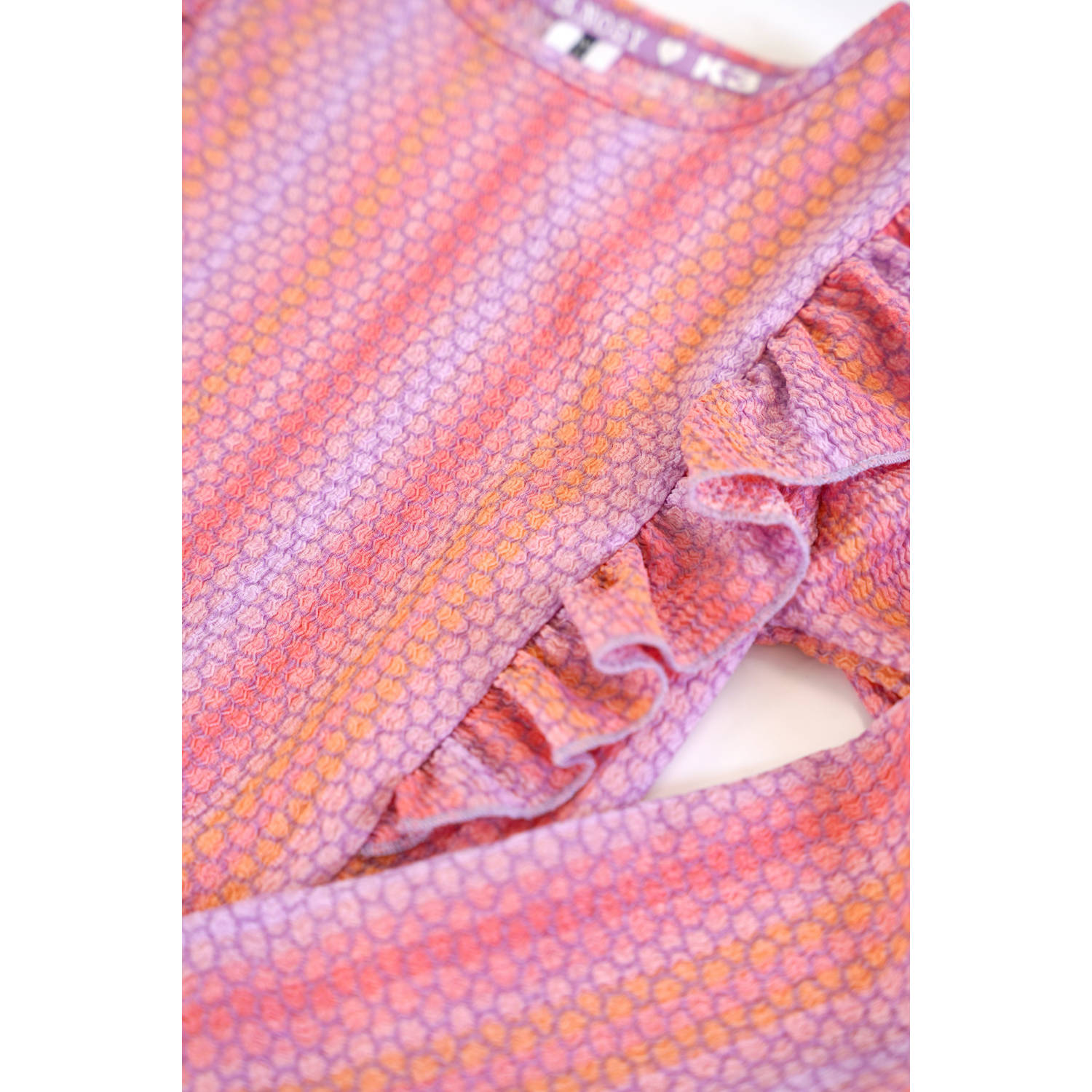 B.Nosy x K3 jurk Doutzen met all over print en ruches roze perzik lila