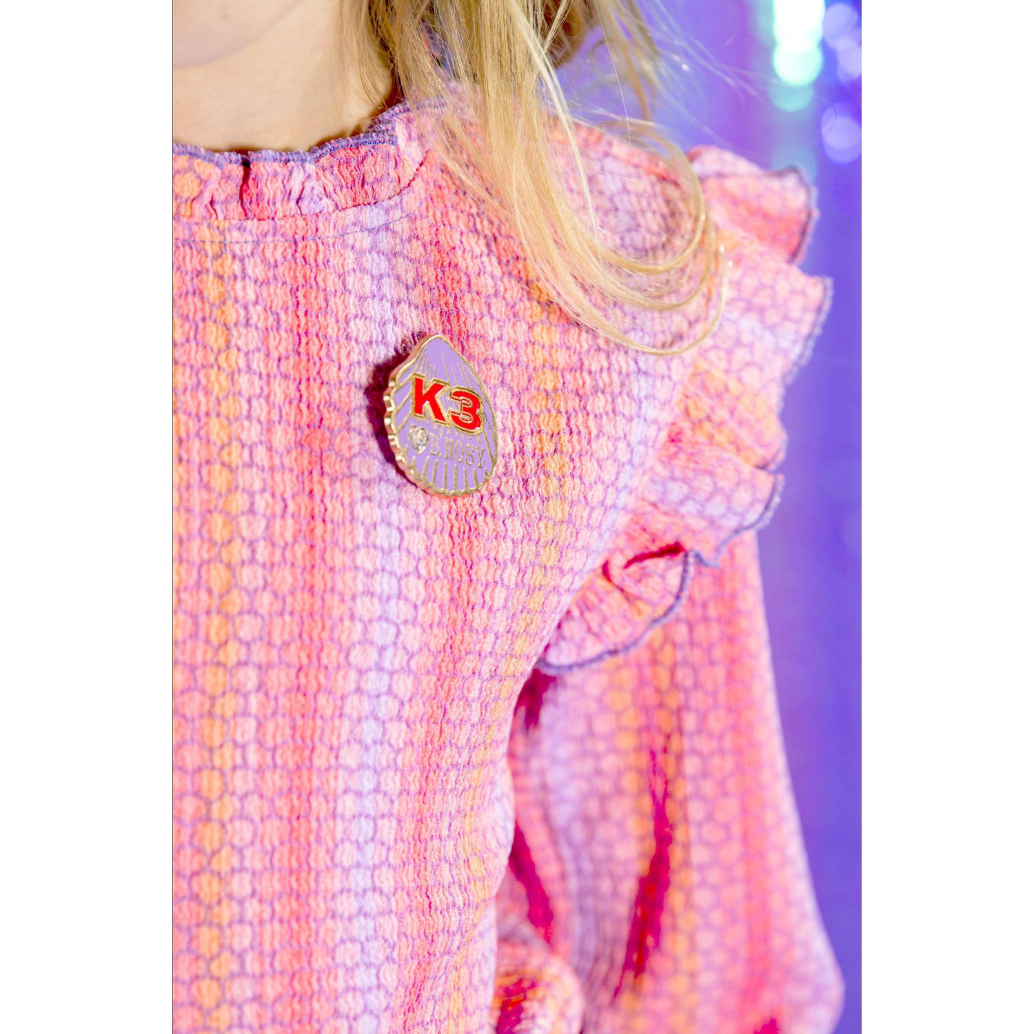 B.Nosy x K3 top Billie met all over print en ruches roze perzik lila