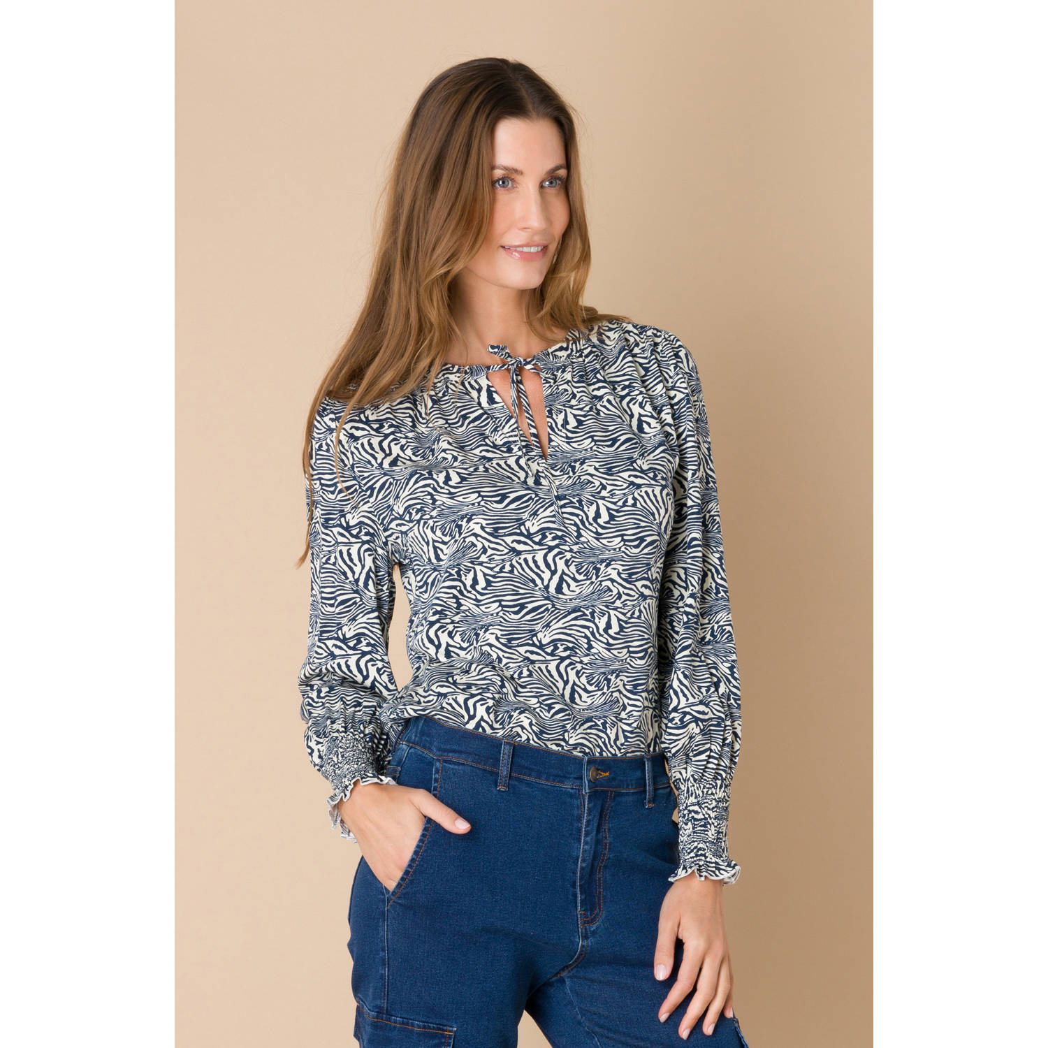 Ivy Beau blouse met all over print