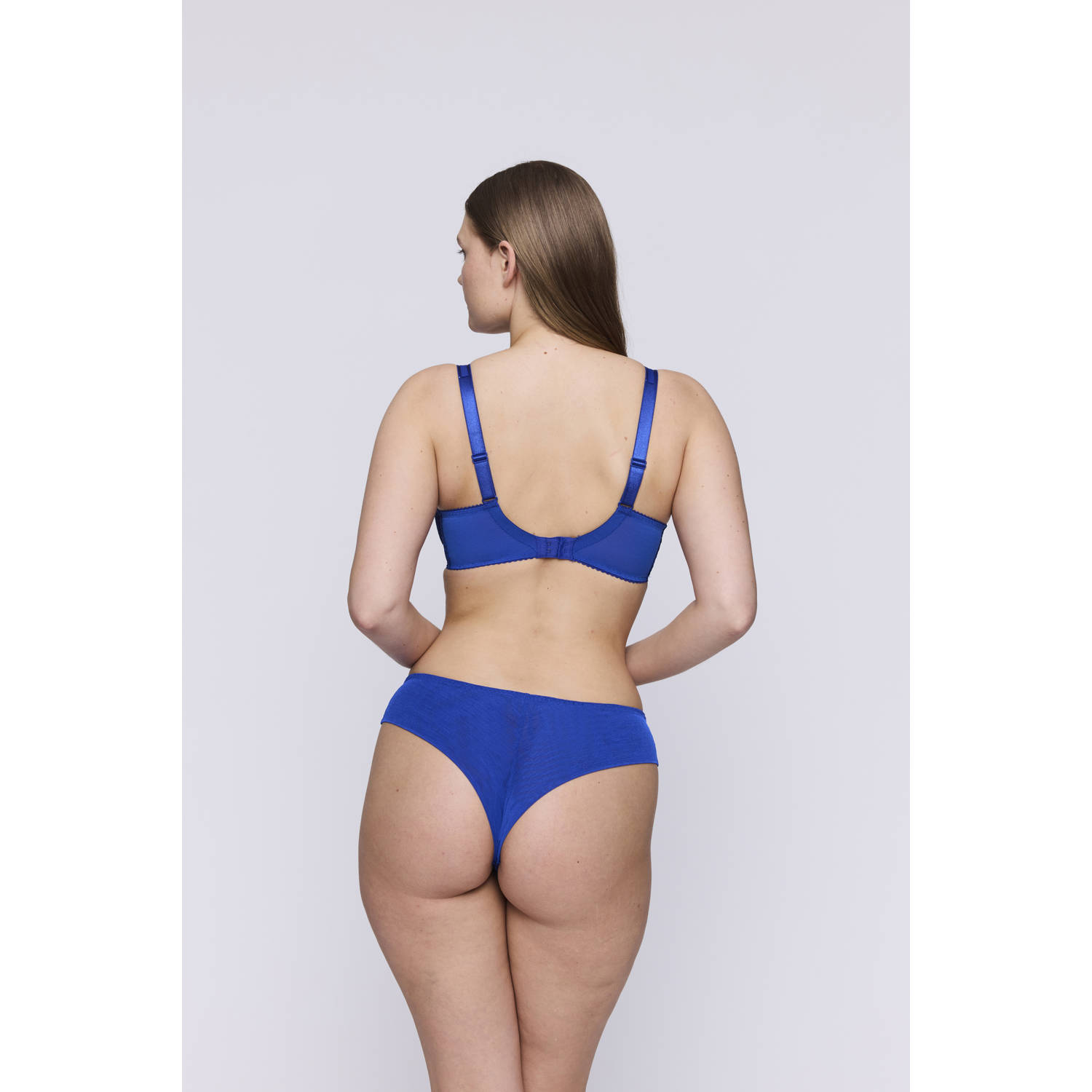 PrimaDonna string Sophora blauw