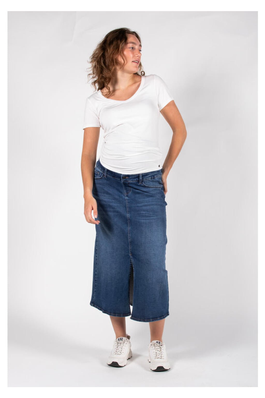 Stonewashed dames LOVE2WAIT zwangerschaps spijkerrok van denim met low waist, elastische tailleband en effen