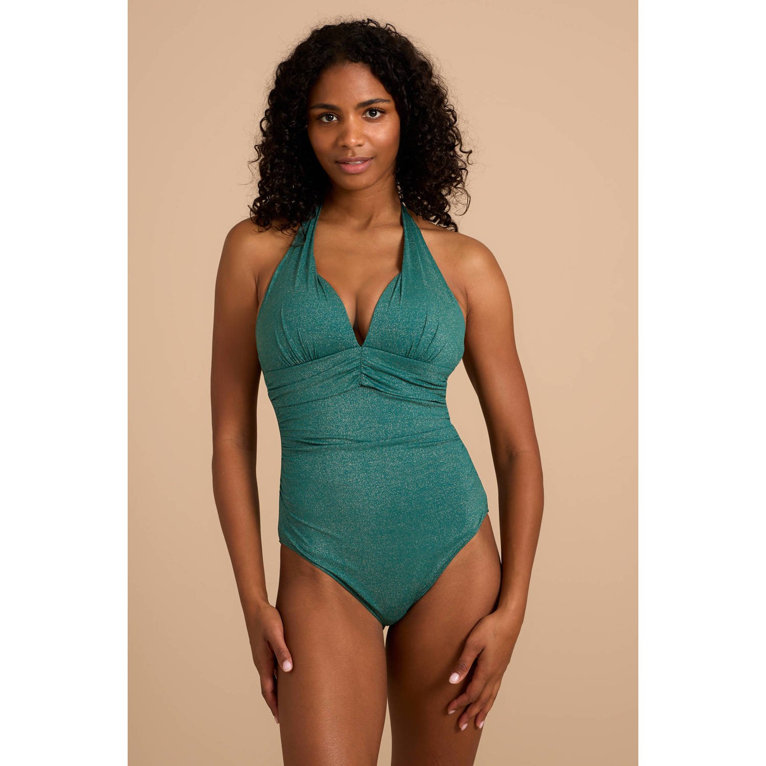 BEACHWAVE corrigerend halter badpak met lurex groen