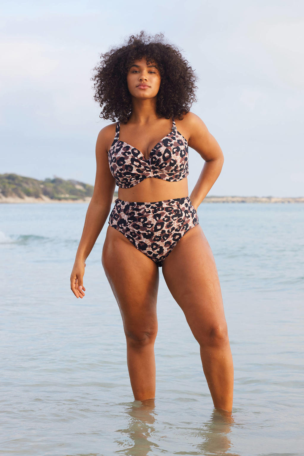 BEACHWAVE Curve voorgevormde beugel bikinitop bruin/zwart/beige