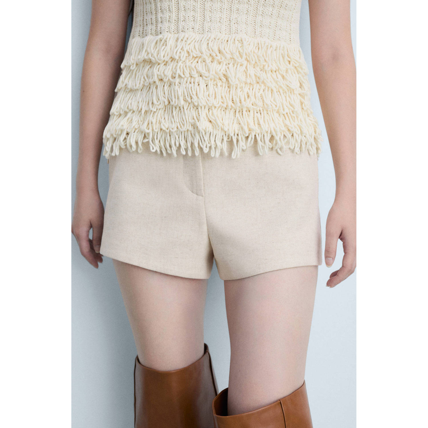 Mango high waist slim fit short beige