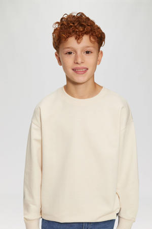 sweater ecru
