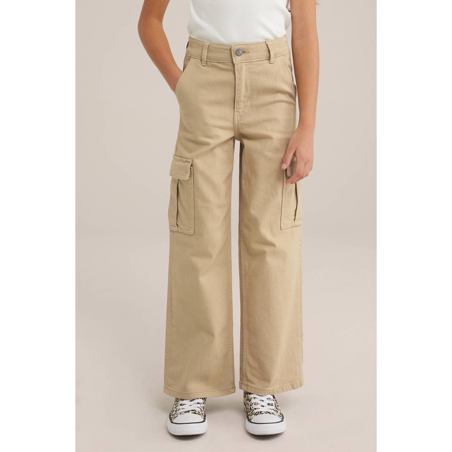 WE Fashion high waist loose fit jeans zand