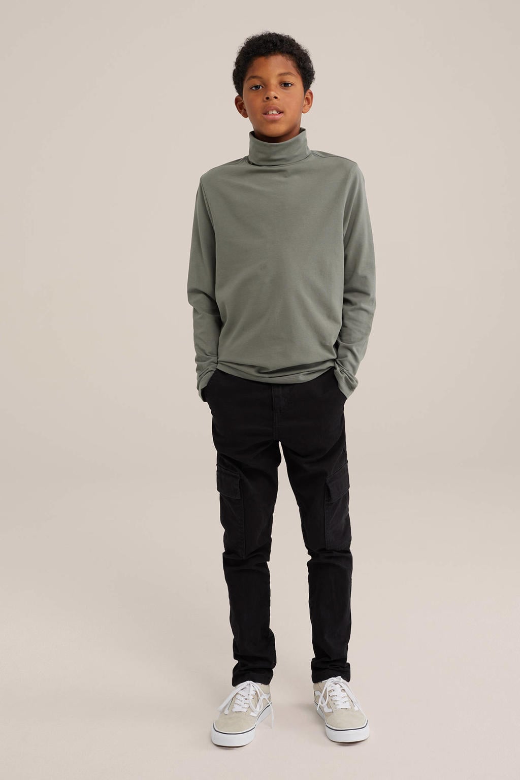 Groene jongens WE Fashion longsleeve van stretchkatoen met effen, lange mouwen en col
