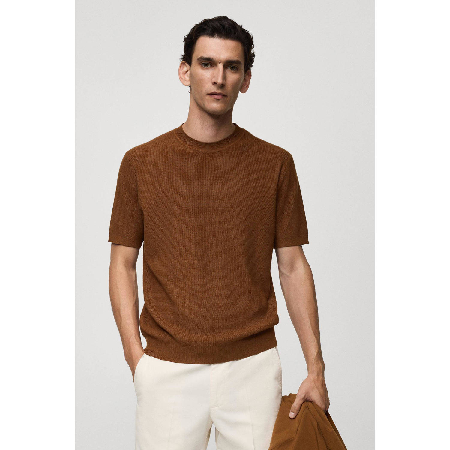 Mango Man fijngebreid T-shirt bruin