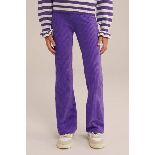 WE Fashion velours flared broek donkerpaars afbeelding