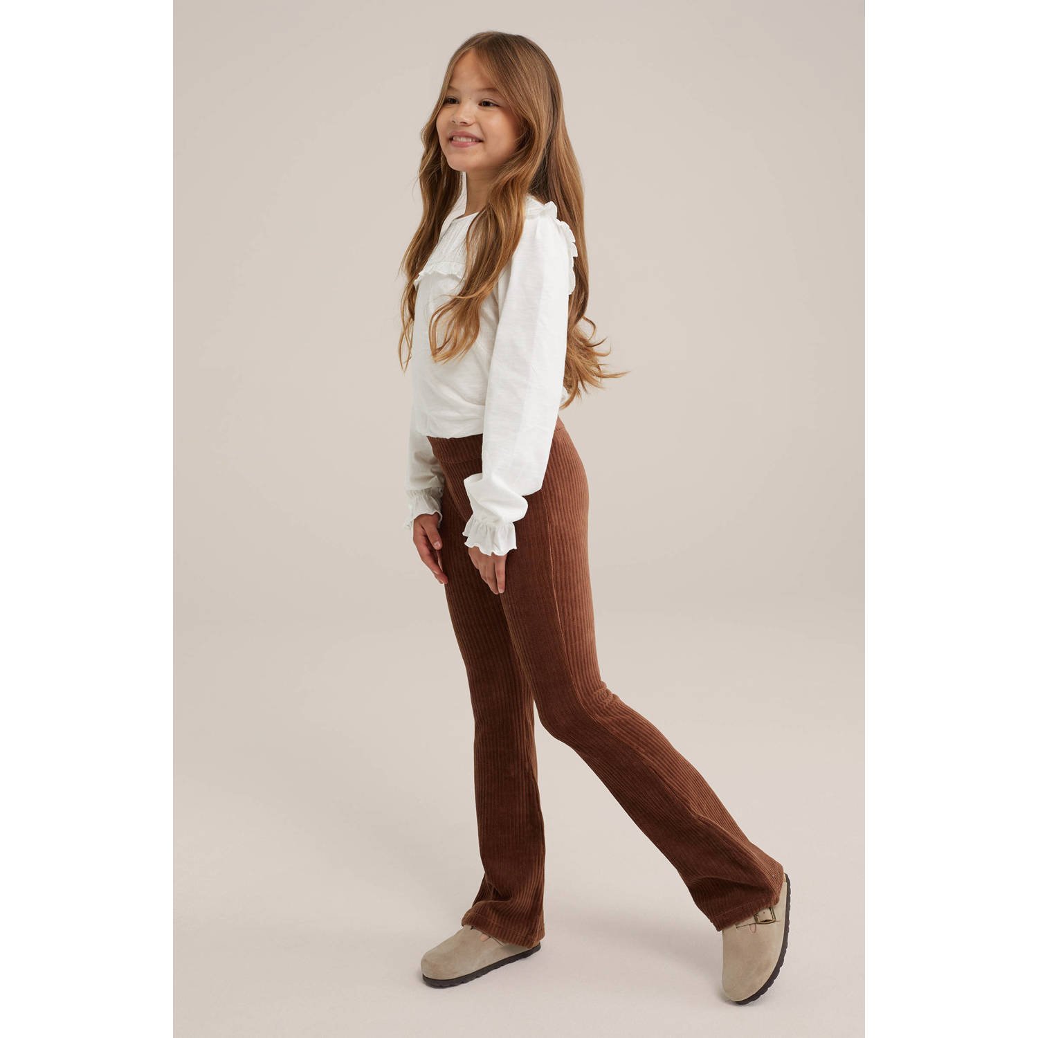 WE Fashion velours flared broek