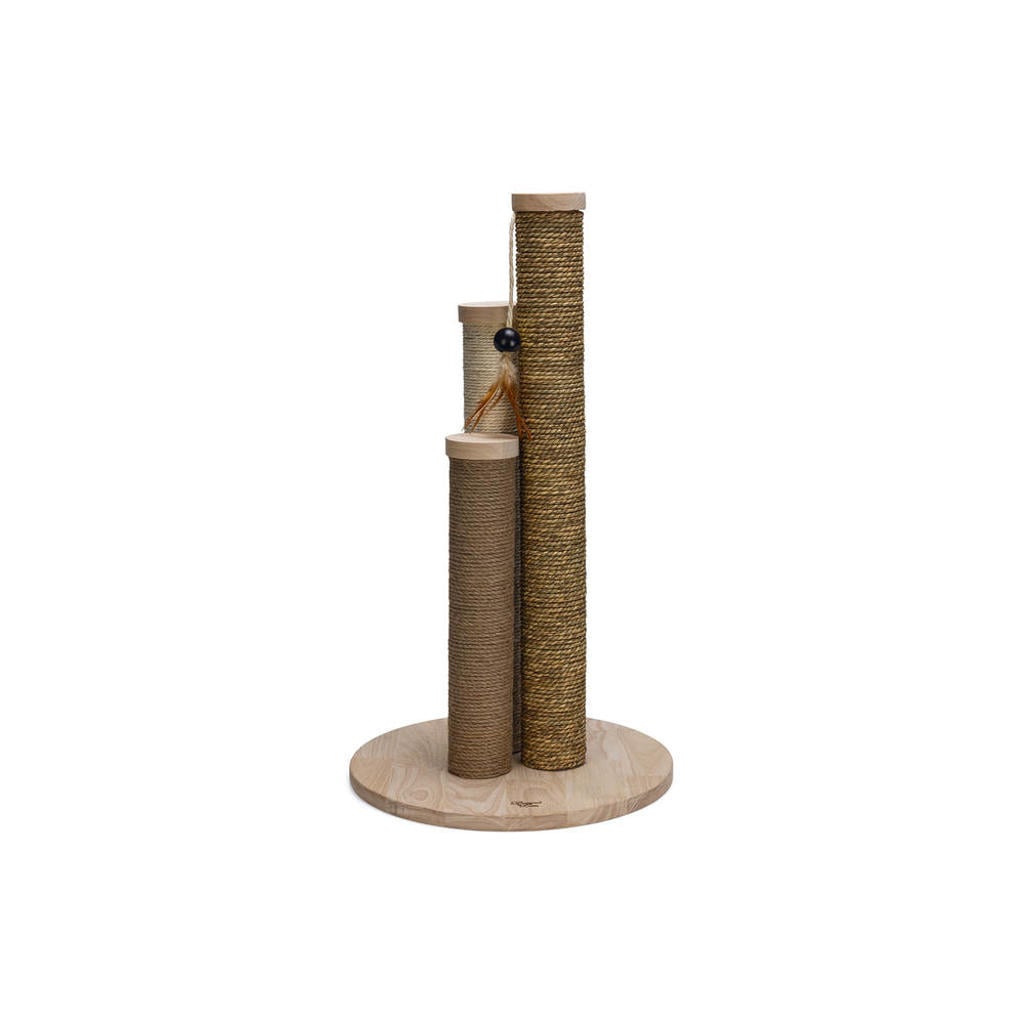 Designed by Lotte houten krabpaal WILLA (39,5X39,5X70 cm)
