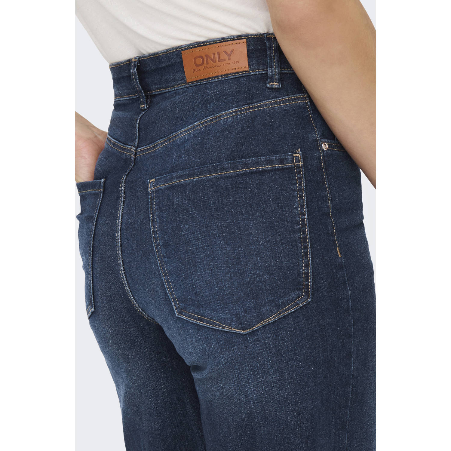 ONLY high waist wide leg jeans ONLHOPE-LUSH dark blue denim