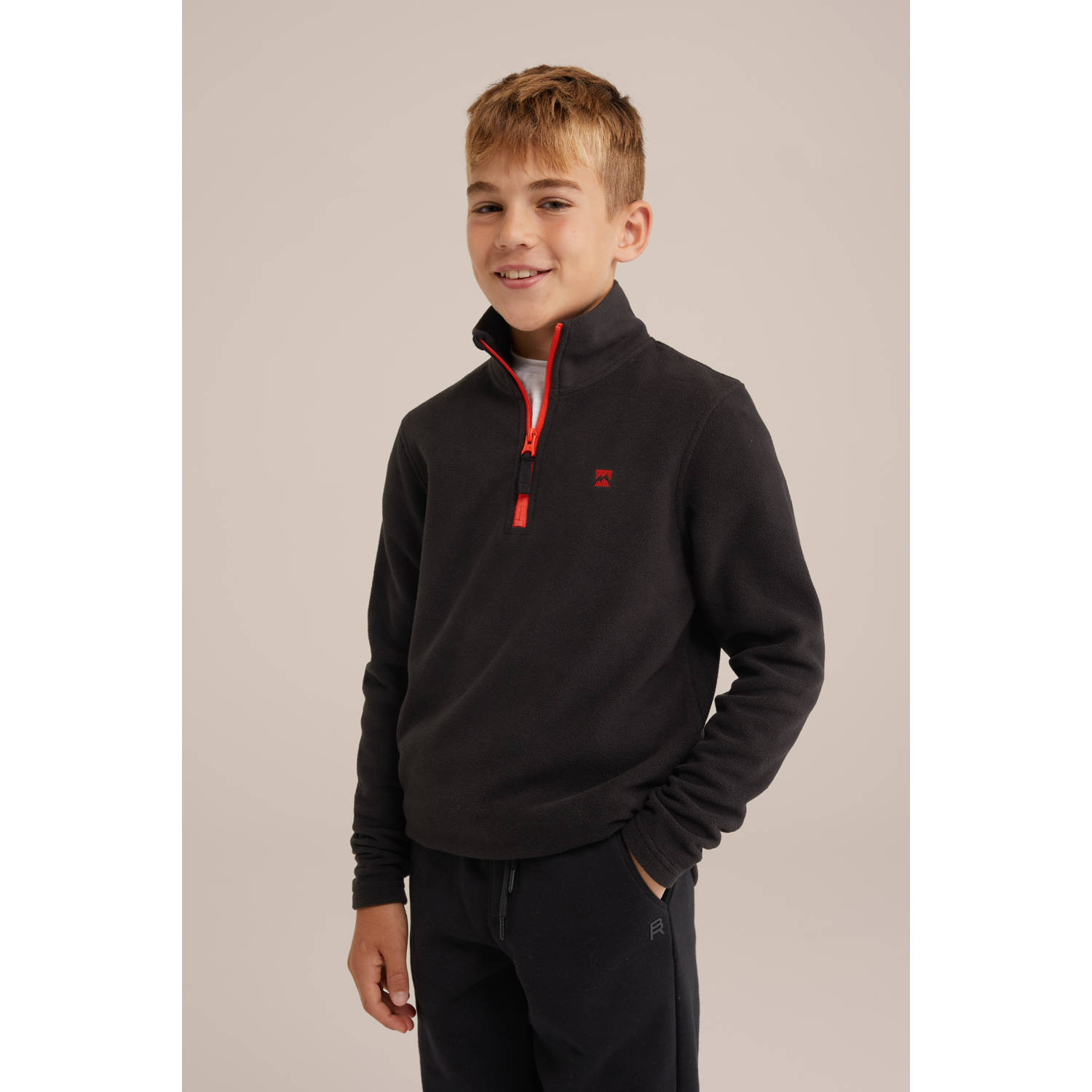 WE Fashion sweater felrood