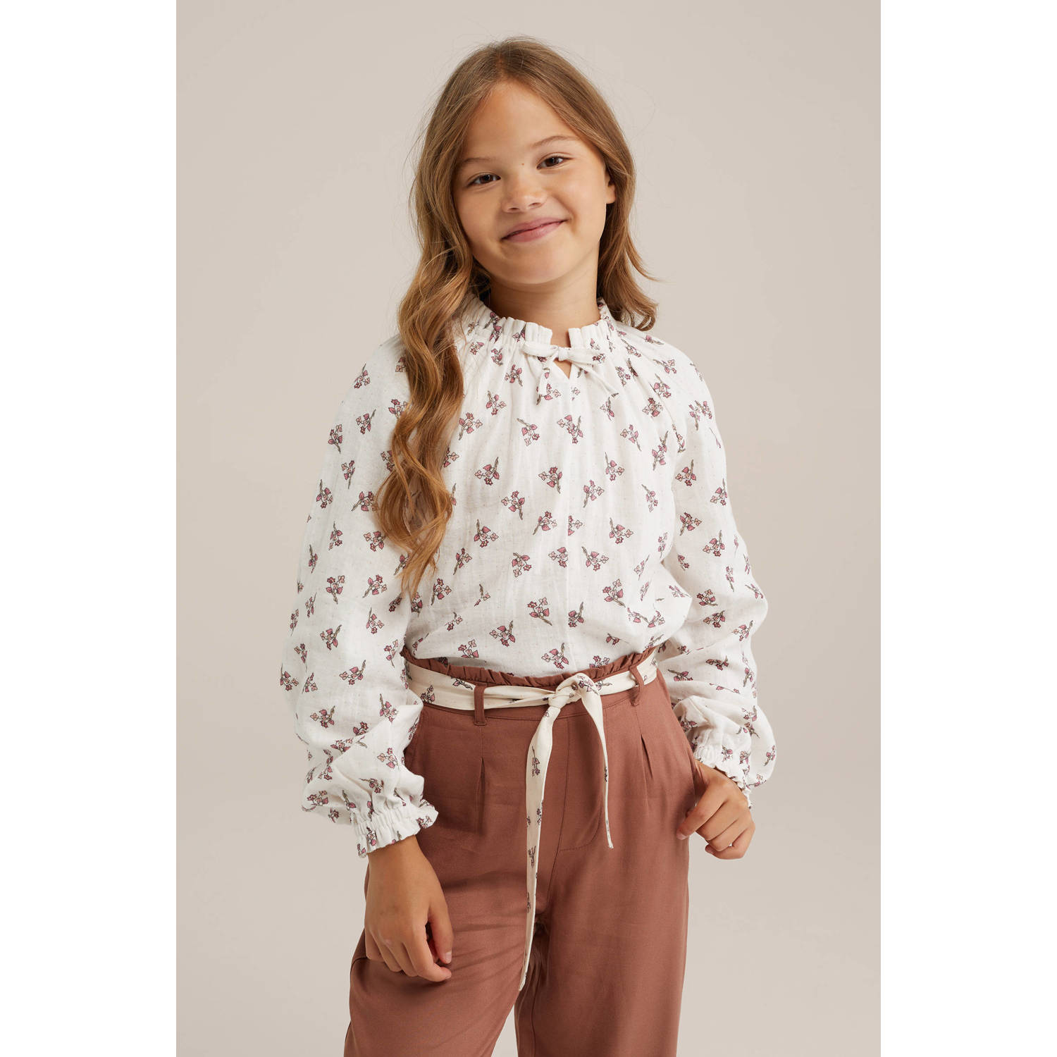 WE Fashion gebloemde top ecru roze