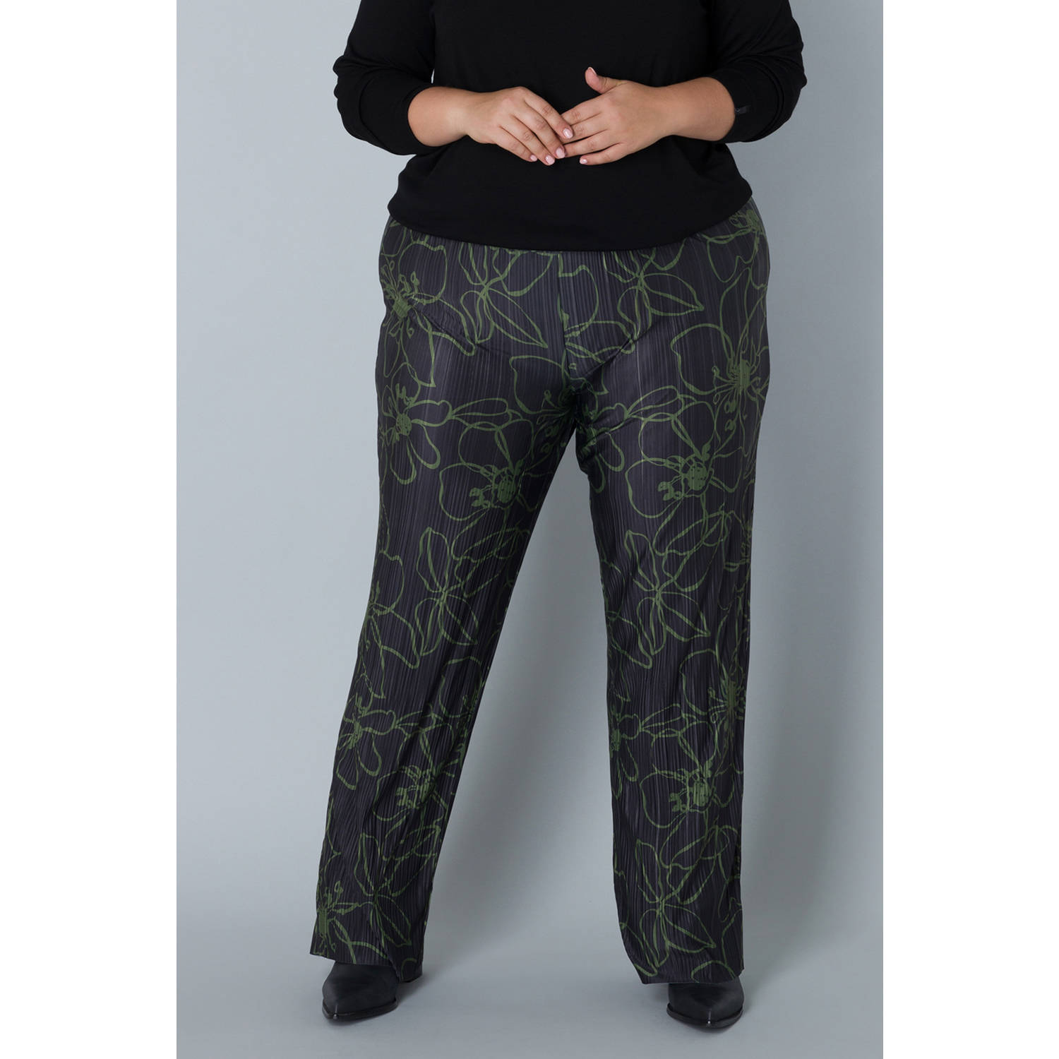 Colletta regular fit broek met all over print en textuur zwart groen