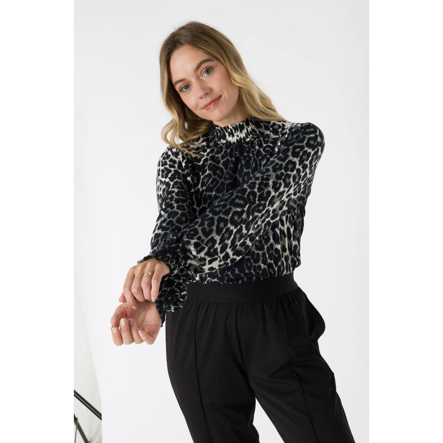 ES&SY top met panterprint grijs