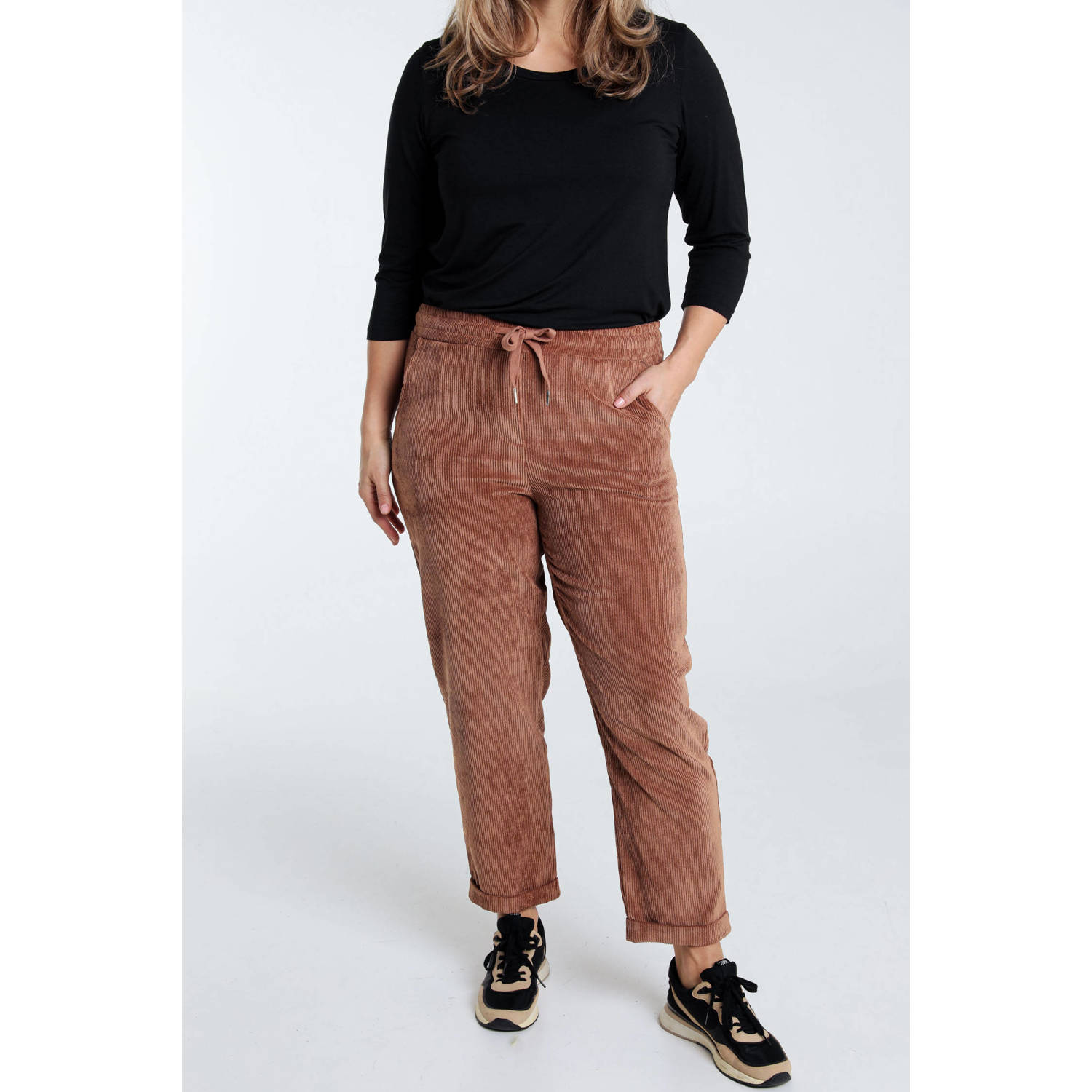 Paprika regular waist casual broek camel rib gebreid