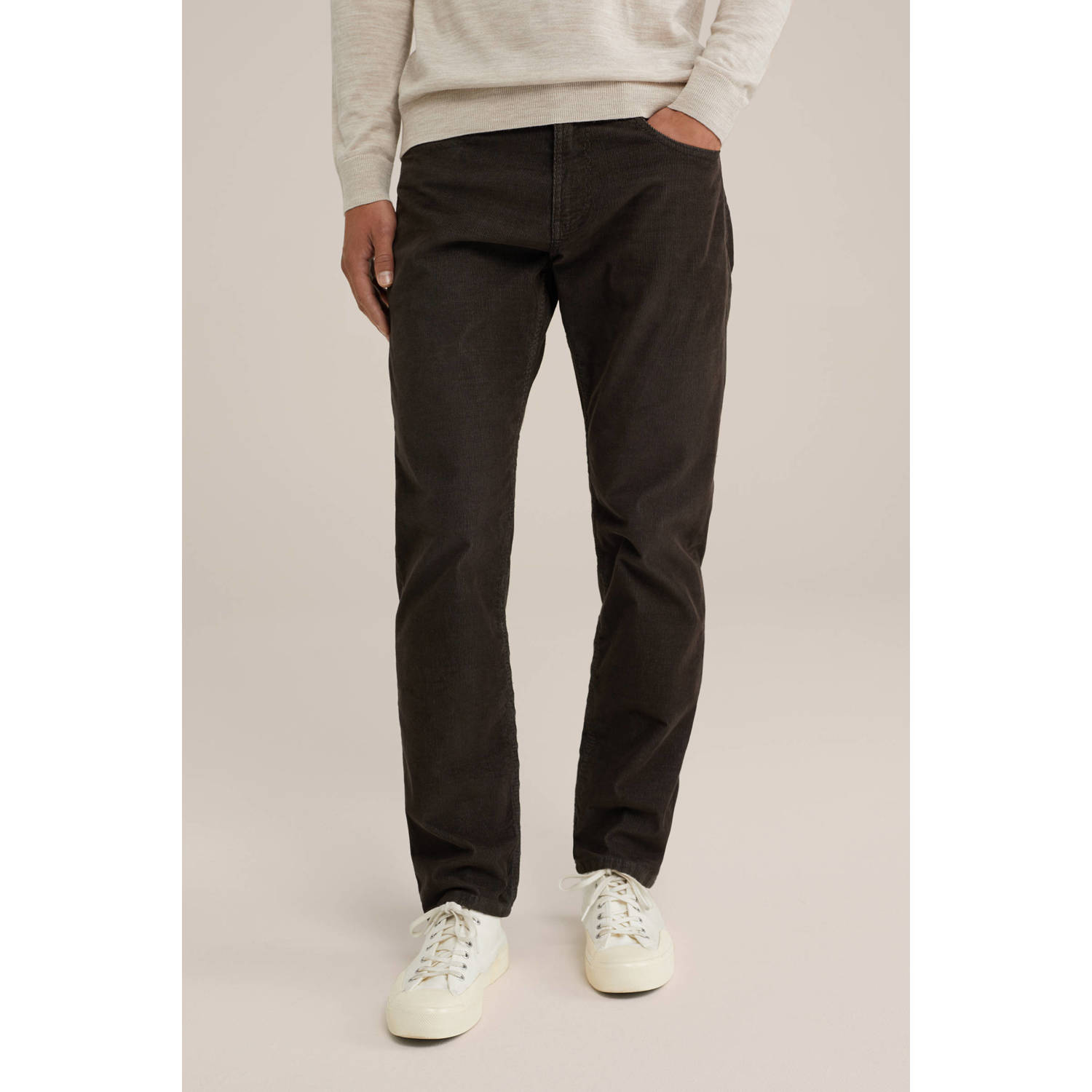 WE Fashion Blue Ridge corduroy regular fit broek dark roast