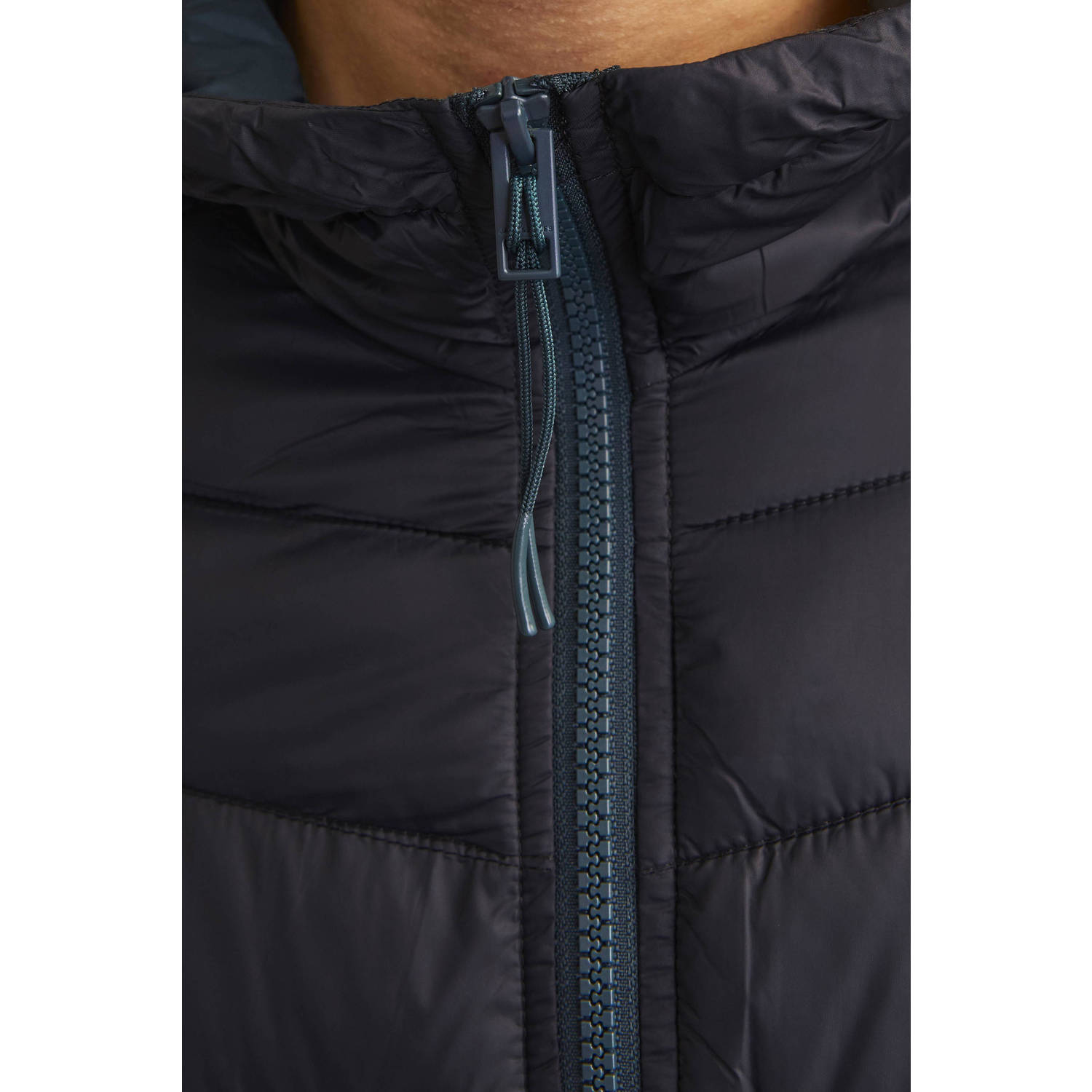 JACK & JONES ESSENTIALS gewatteerde jas JJESPRINT magical forest