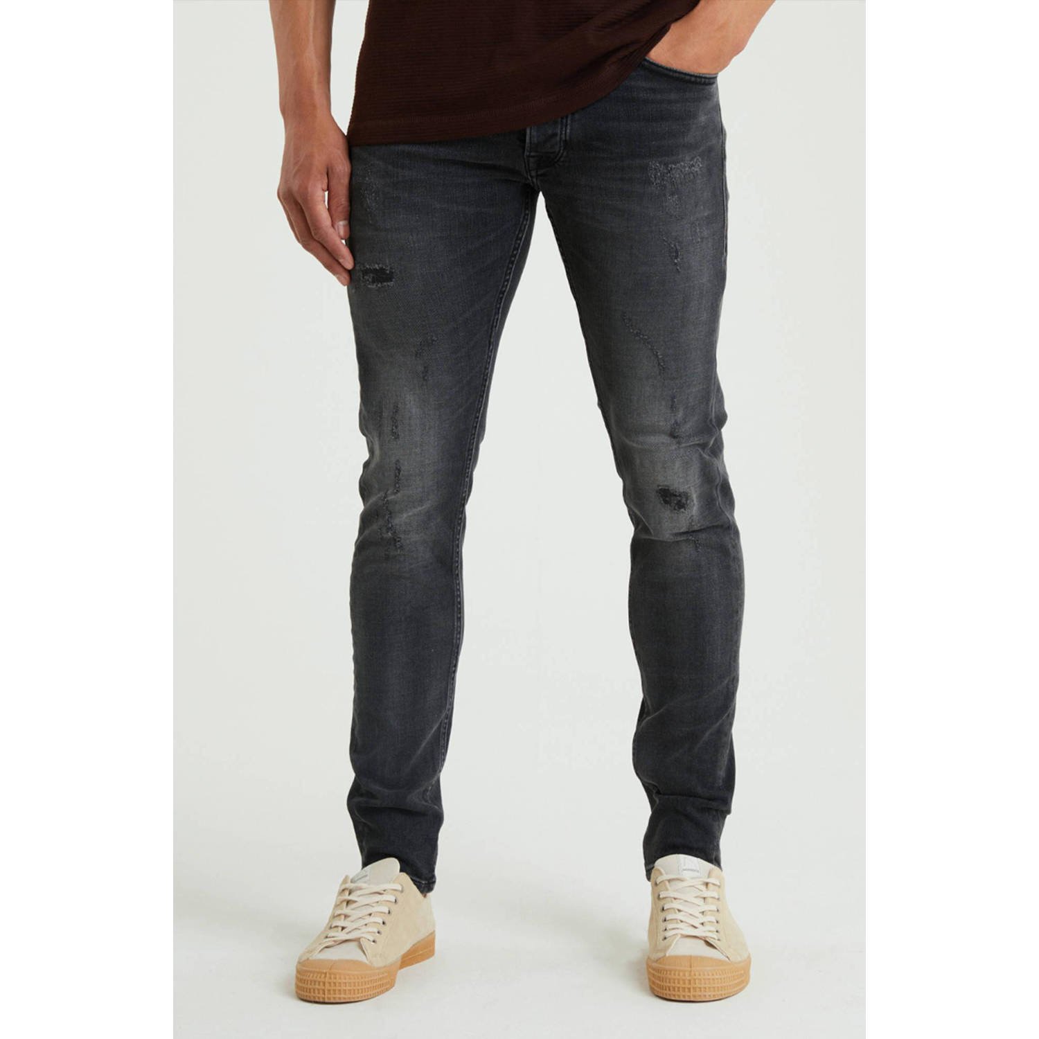 CHASIN' tapered fit jeans Ego Morrow black denim
