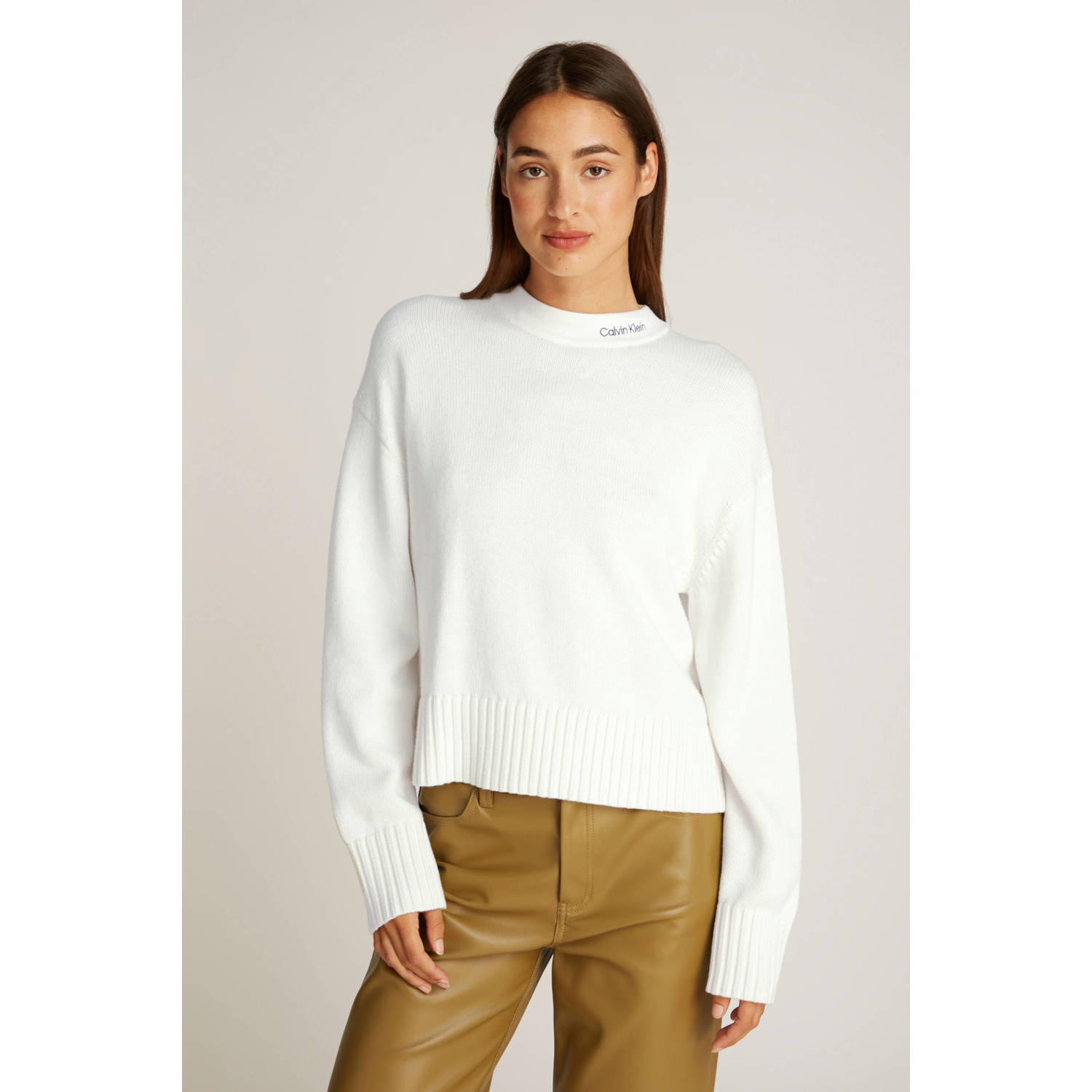 Calvin Klein Gebreide trui LOGO EMBRO SWEATER met geborduurd logo