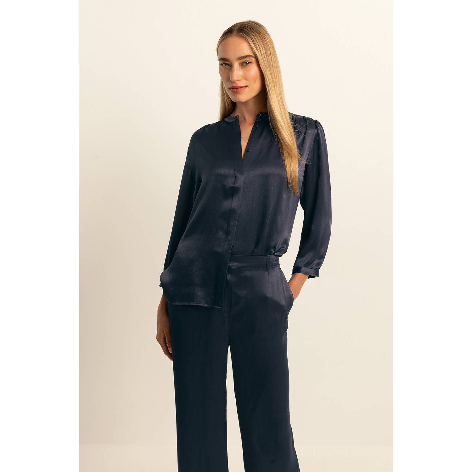 Expresso satijnen blouse donkerblauw
