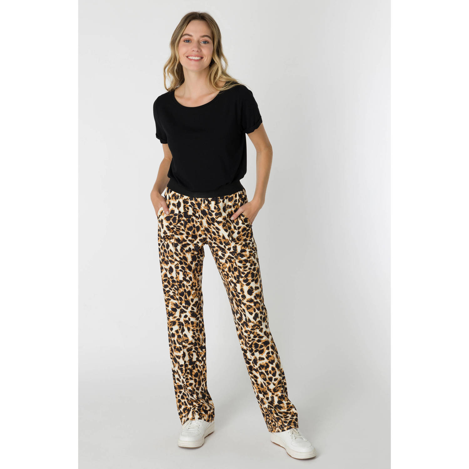 Ivy Beau straight fit broek van travelstof met panterprint bruin beige zwart