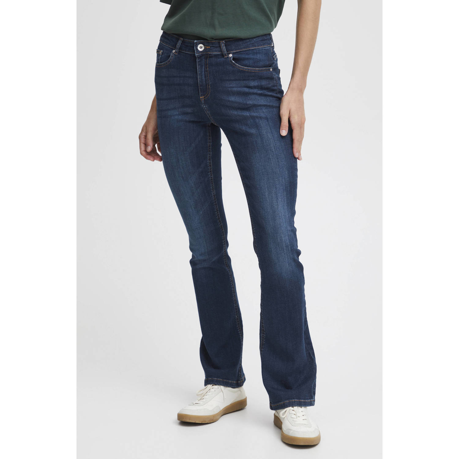 B.Young flared jeans dark blue denim