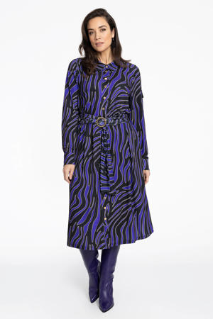 jurk met all over print en ceintuur