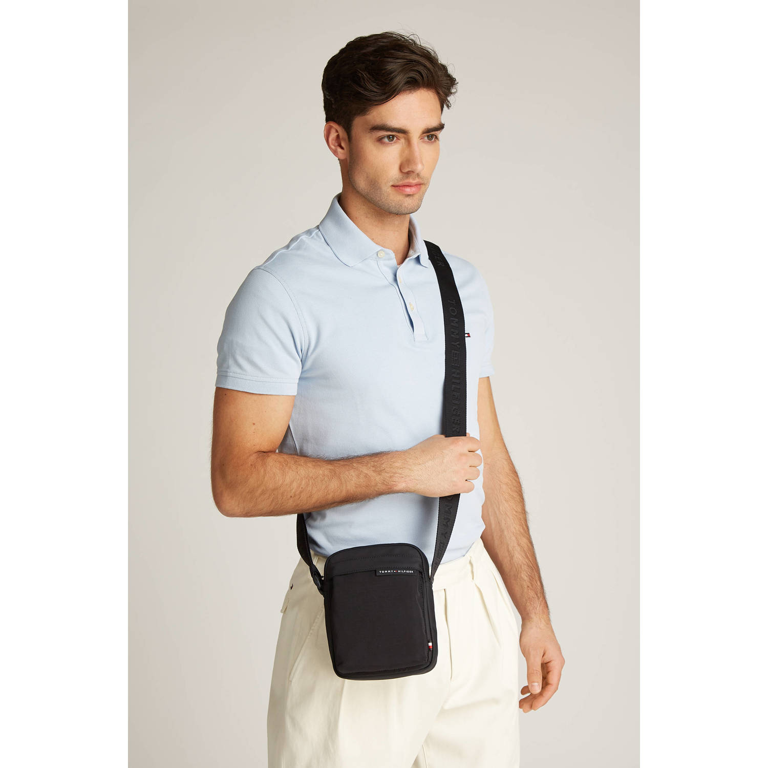 Tommy Hilfiger schoudertas TH Element zwart