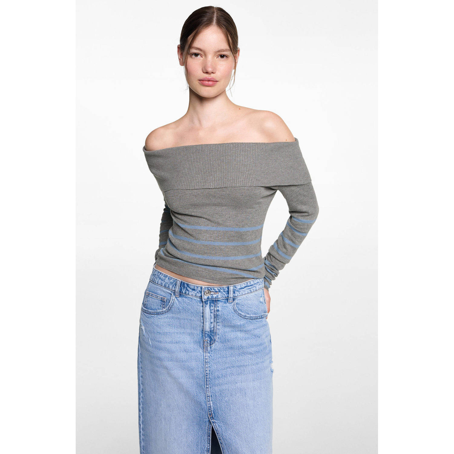 MANGO TEEN gebreide offshoulder trui grijs lichtblauw