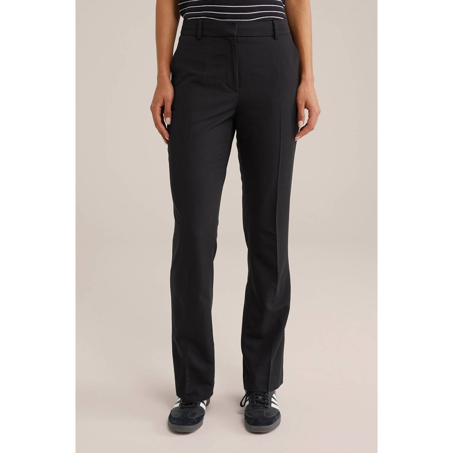 WE Fashion flared regular waist pantalon zwart