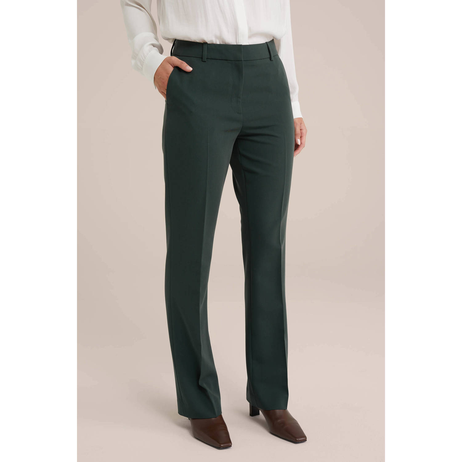 WE Fashion flared pantalon donkergroen
