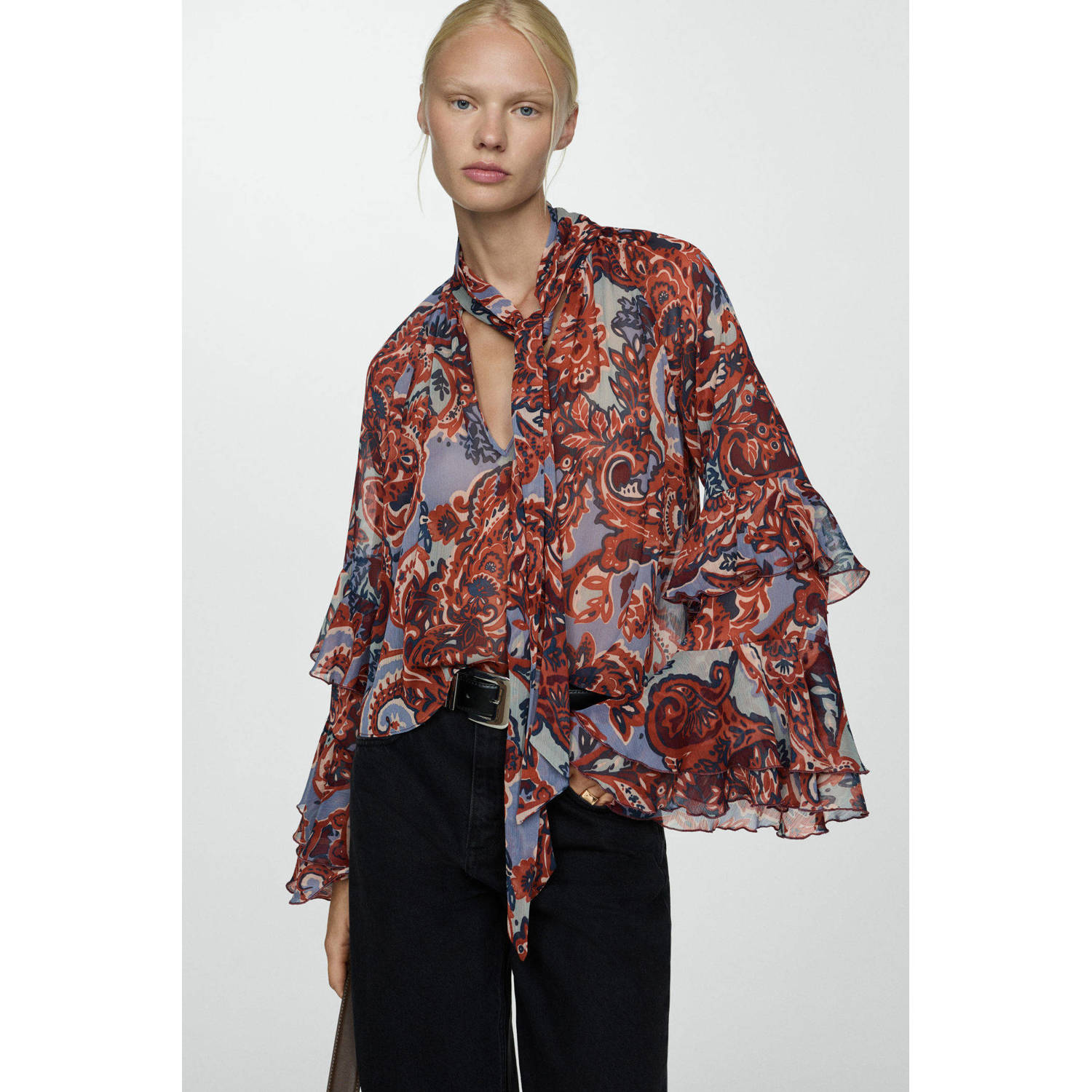 Mango top met all over print en volant bruin blauw